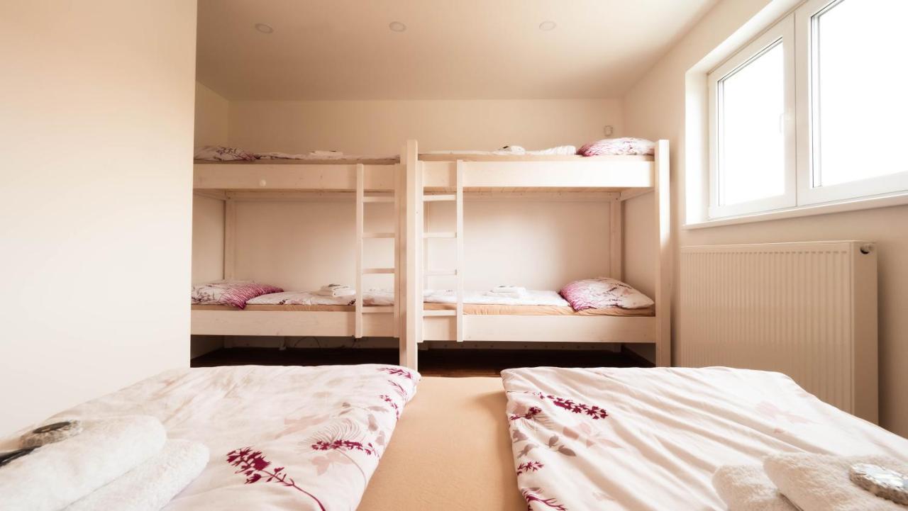 Apartmány Habánská, celý dům Pouzdrany Exterior foto